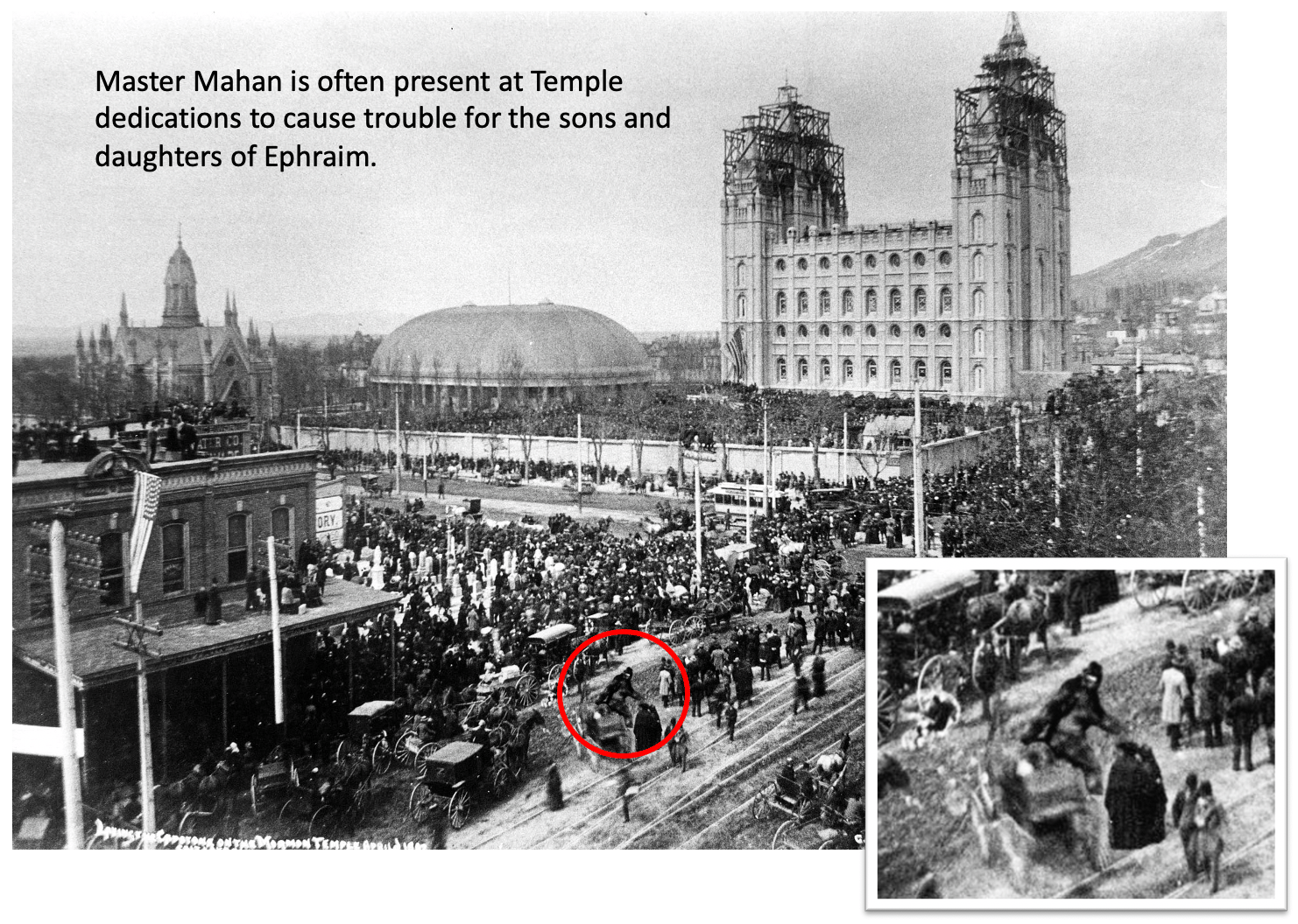 Photographie de la dédicace du temple de Salt Lake de 1893, avec Bigfoot ajouté dans la foule par photomontage.