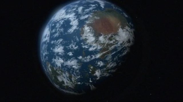 De aardachtige planeet Kobol uit Battlestar Galactica, geïnspireerd door de Kolob van de heiligen der laatste dagen, tegen een zwarte ruimteachtergrond.